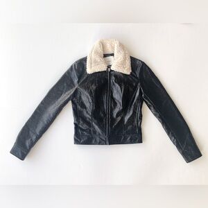 Aritzia Wilfred Tempest Jacket • Black Faux Leather Vegan Sherpa